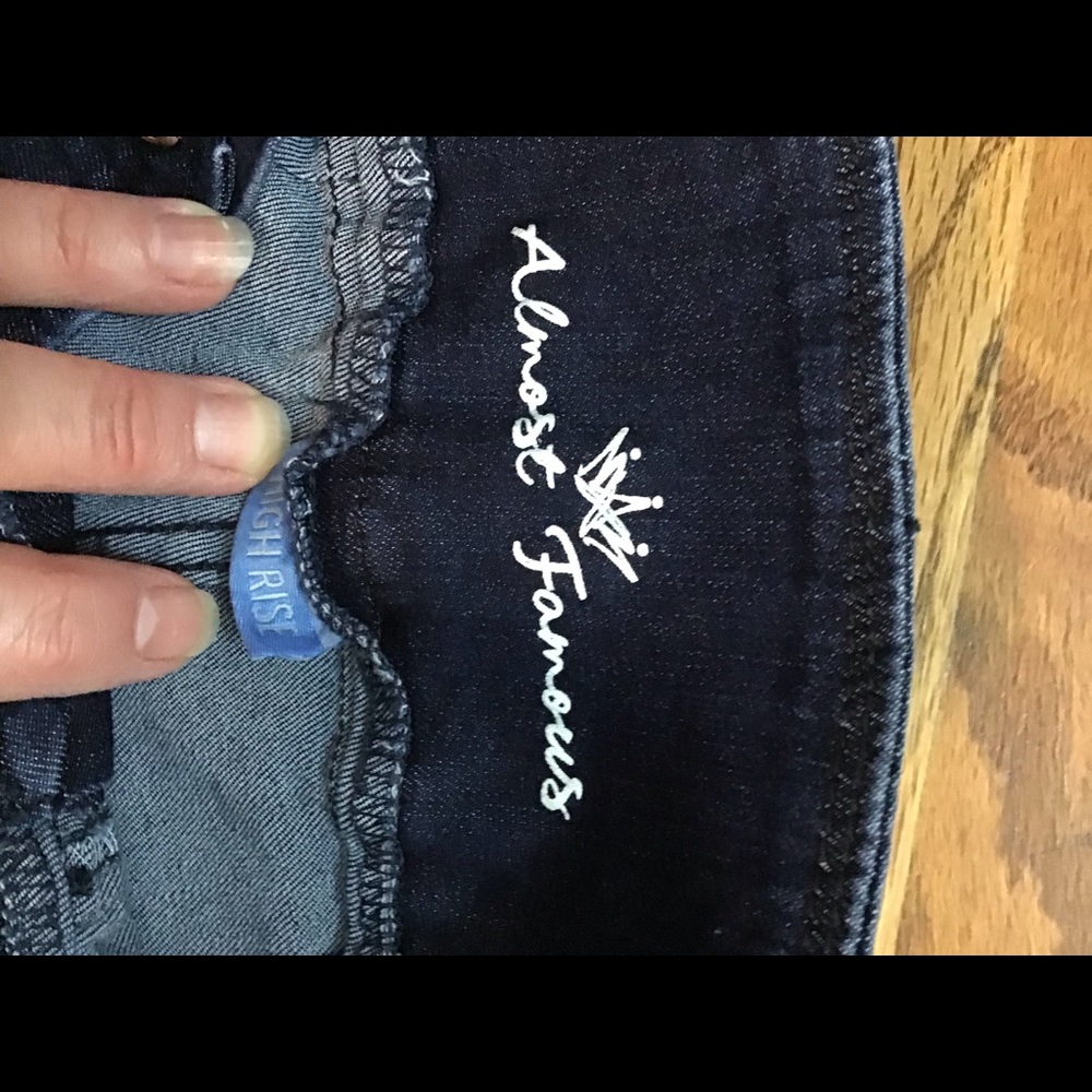 Jean shorts by Almost Famous size 3 - Picture 3 of 5